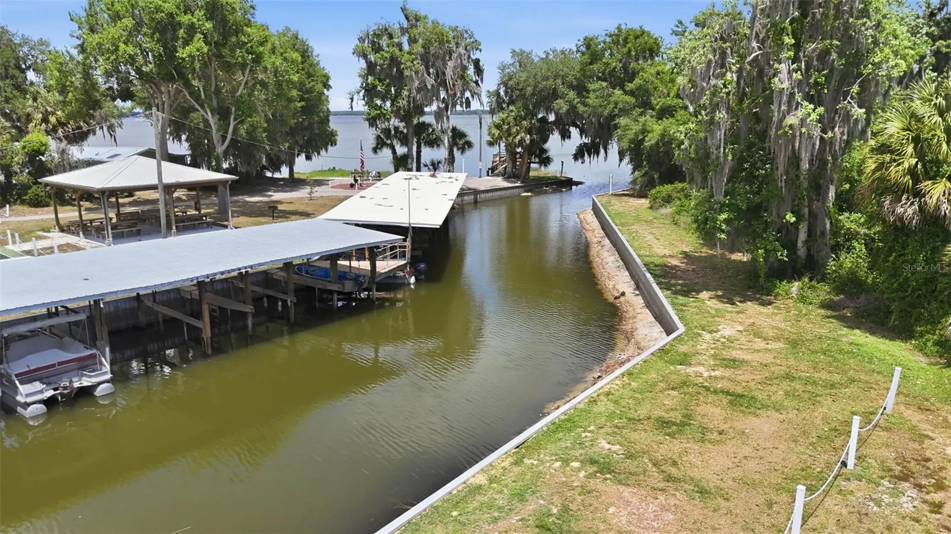 119 Lake Shore Circle Leesburg FL 34788
