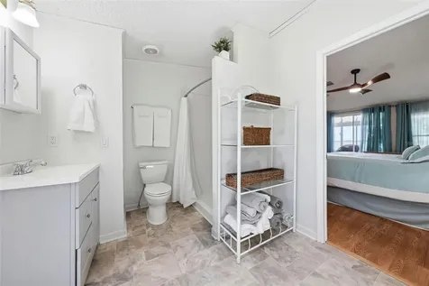 119 Lake Shore Circle Leesburg FL 34788