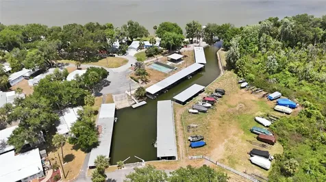 119 Lake Shore Circle Leesburg FL 34788