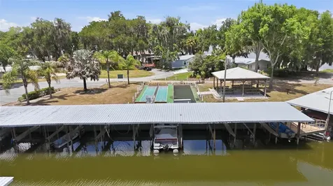 119 Lake Shore Circle Leesburg FL 34788