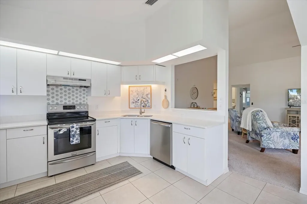 801 Montrose Drive Venice FL 34293
