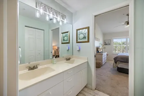 801 Montrose Drive Venice FL 34293