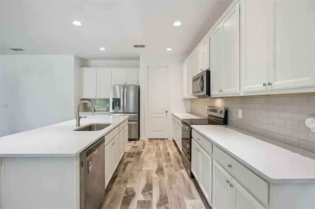 17660 Passionflower Circle Clermont FL 34714