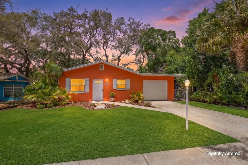 422 Kentucky Avenue Crystal Beach FL 34681