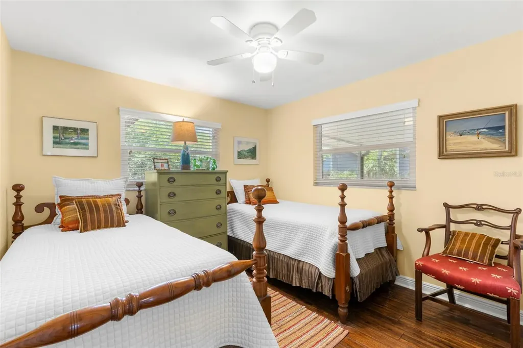 422 Kentucky Avenue Crystal Beach FL 34681