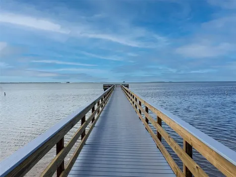 422 Kentucky Avenue Crystal Beach FL 34681