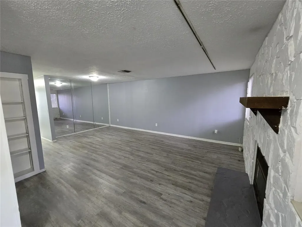 4710 Stonepointe Place Tampa FL 33634
