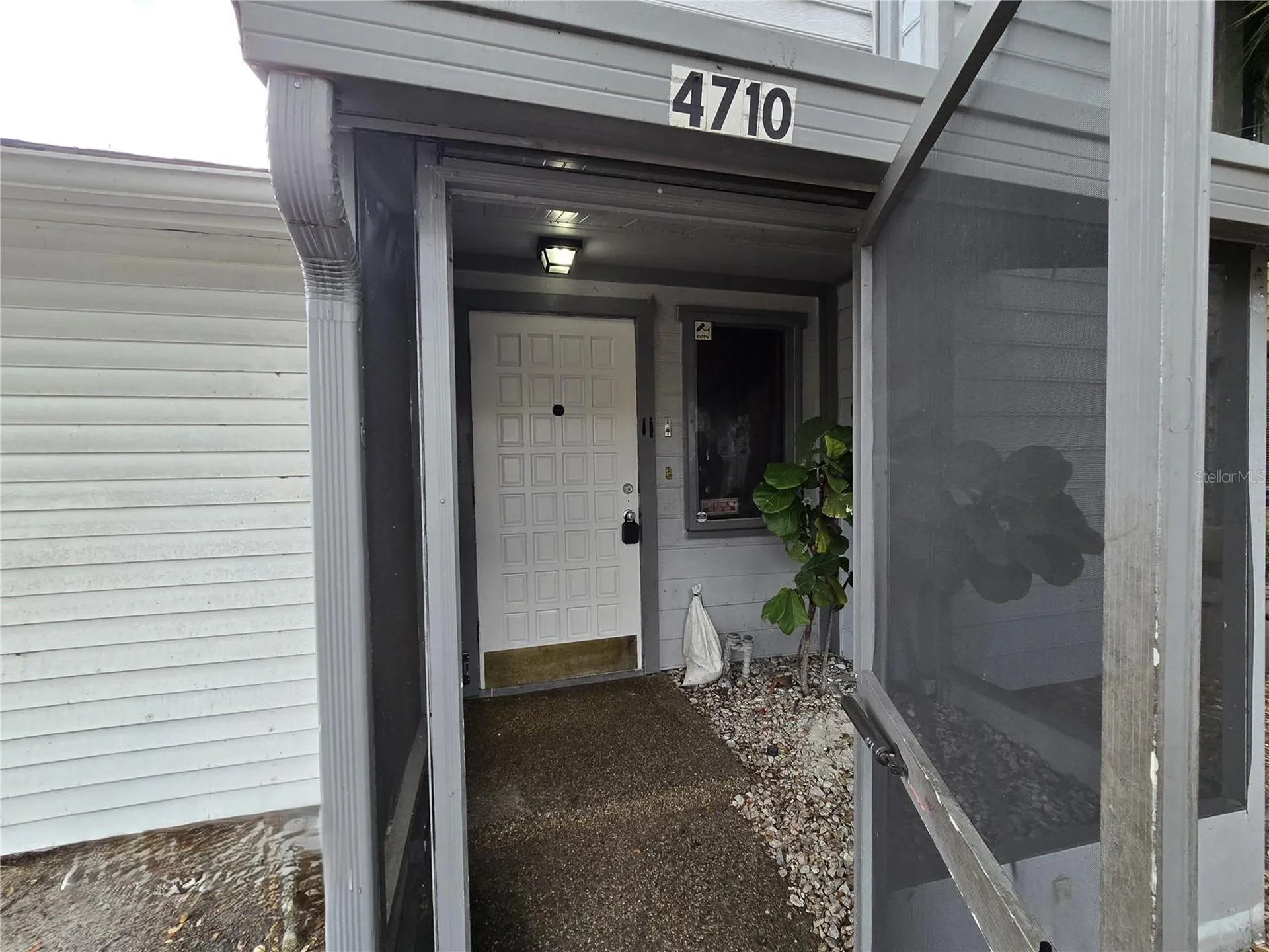 4710 Stonepointe Place Tampa FL 33634