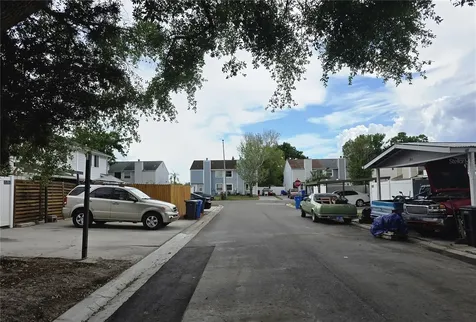 4710 Stonepointe Place Tampa FL 33634