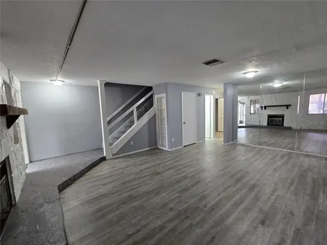 4710 Stonepointe Place Tampa FL 33634