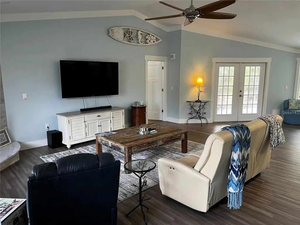 4594 Trails Drive Sarasota FL 34232
