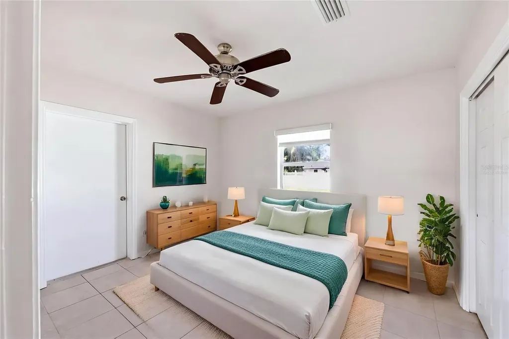 6014 Border Lane Sarasota FL 34231