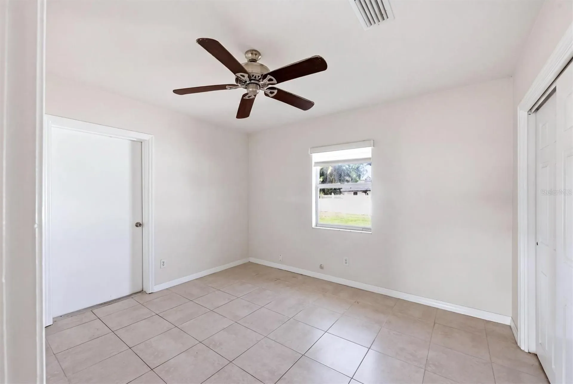 6014 Border Lane Sarasota FL 34231