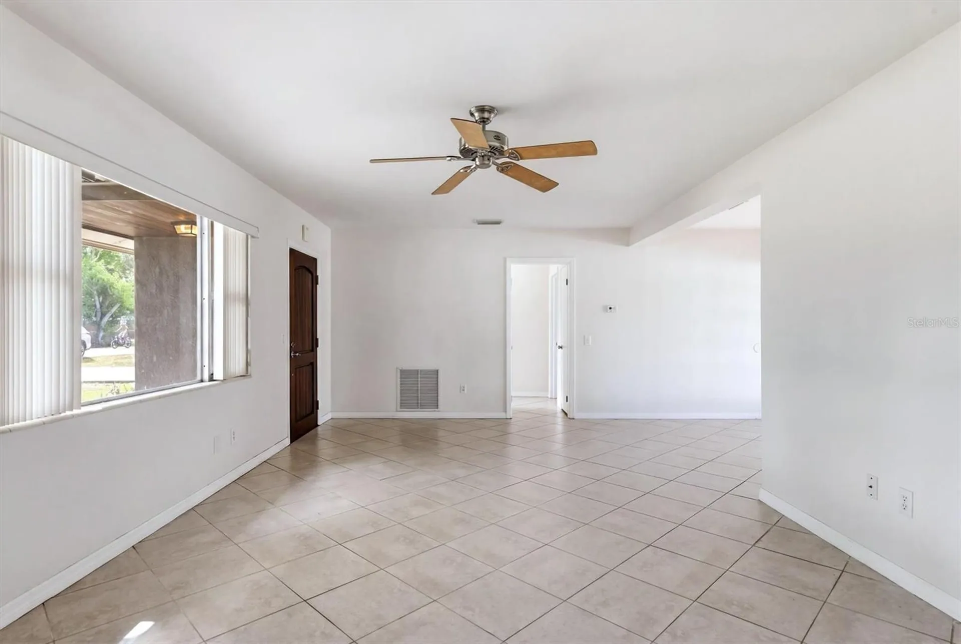6014 Border Lane Sarasota FL 34231