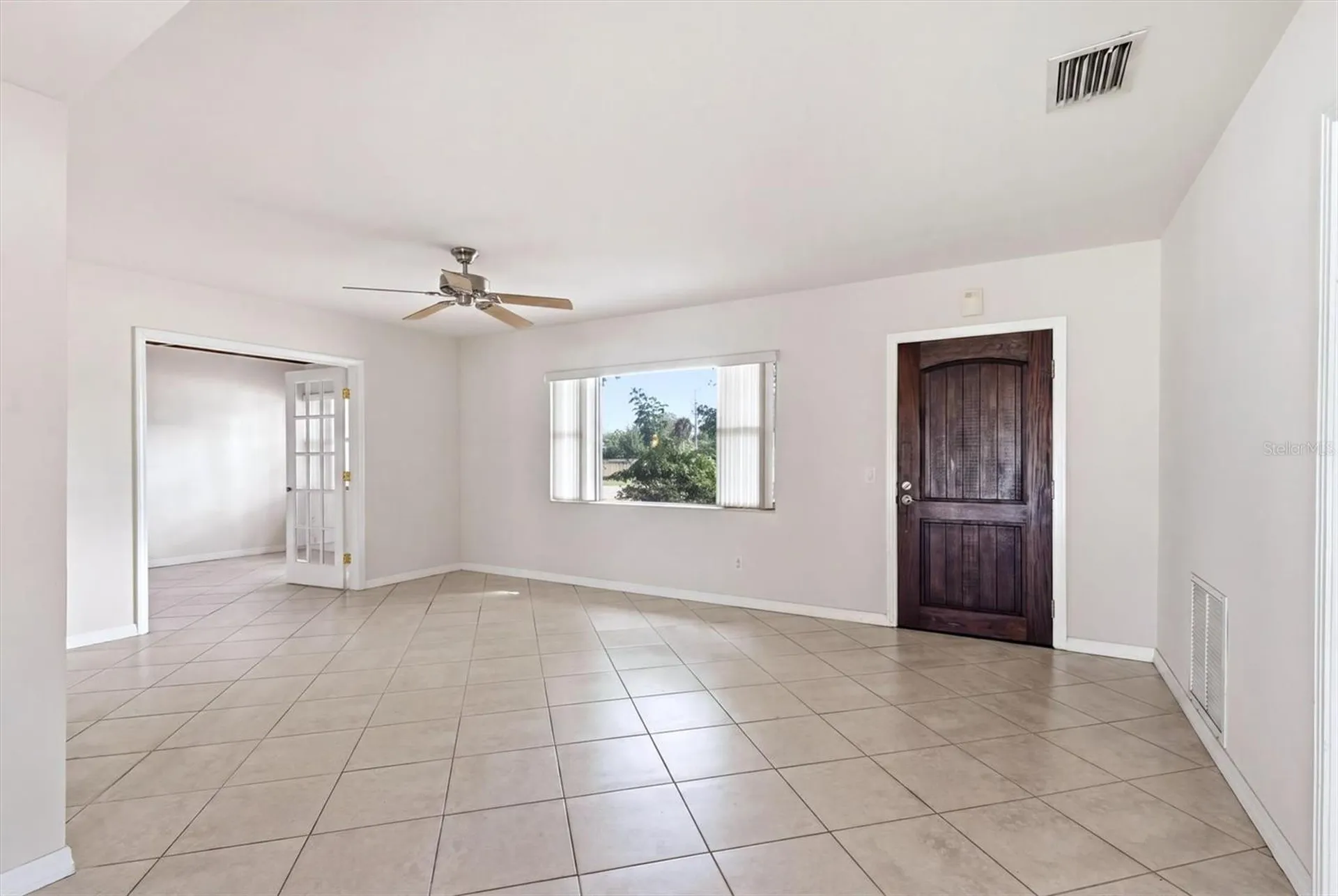 6014 Border Lane Sarasota FL 34231