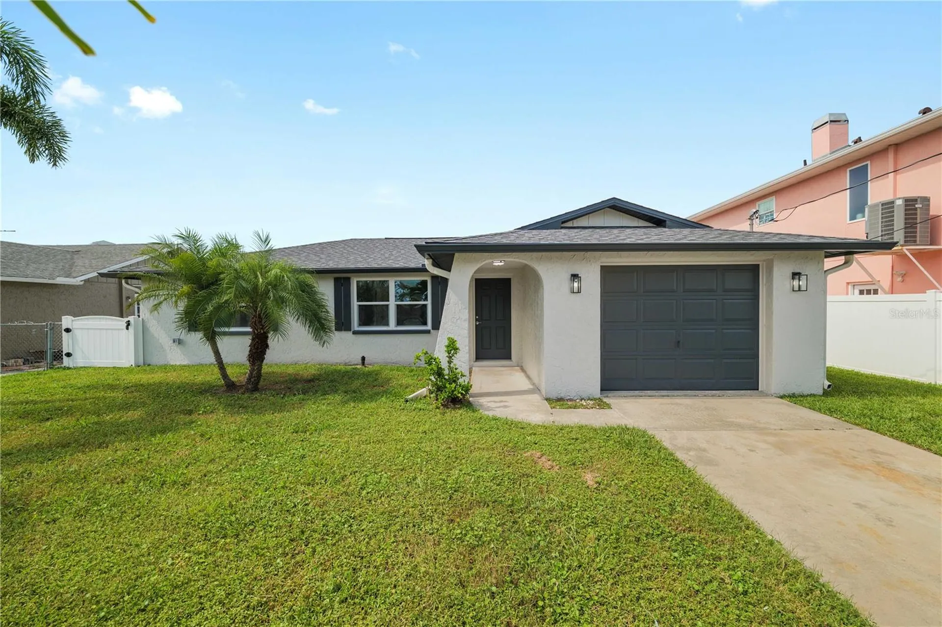 6617 Harbor Drive Hudson FL 34667