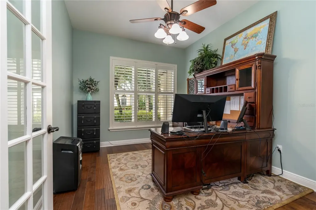 3829 Spruce Pine Drive Valrico FL 33596
