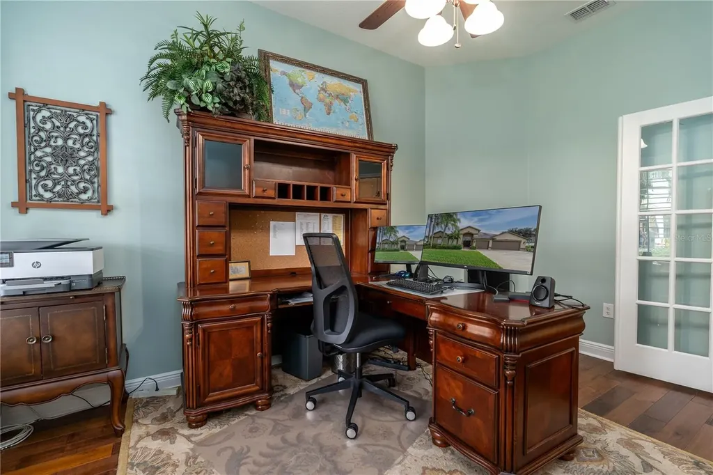 3829 Spruce Pine Drive Valrico FL 33596