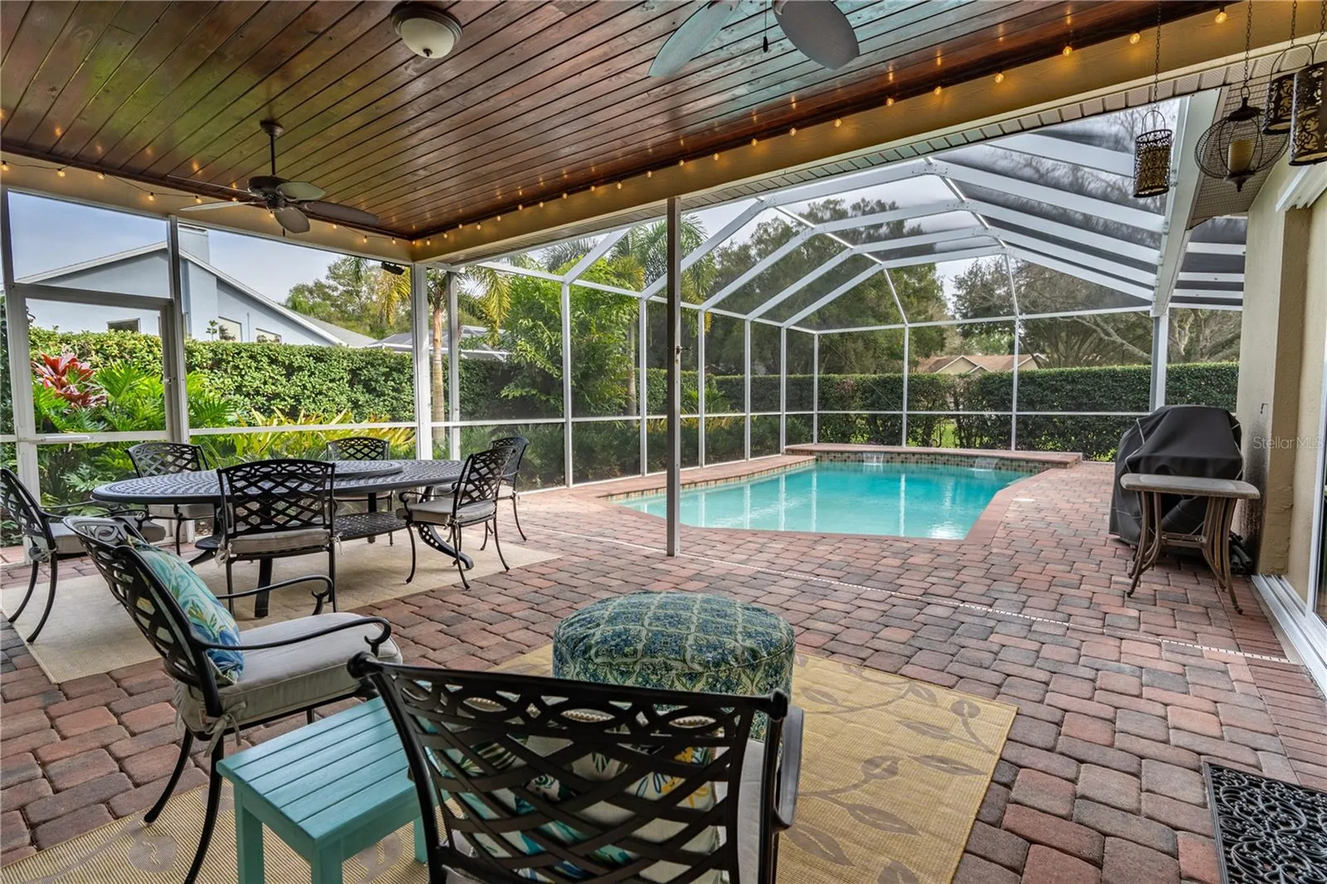 3829 Spruce Pine Drive Valrico FL 33596