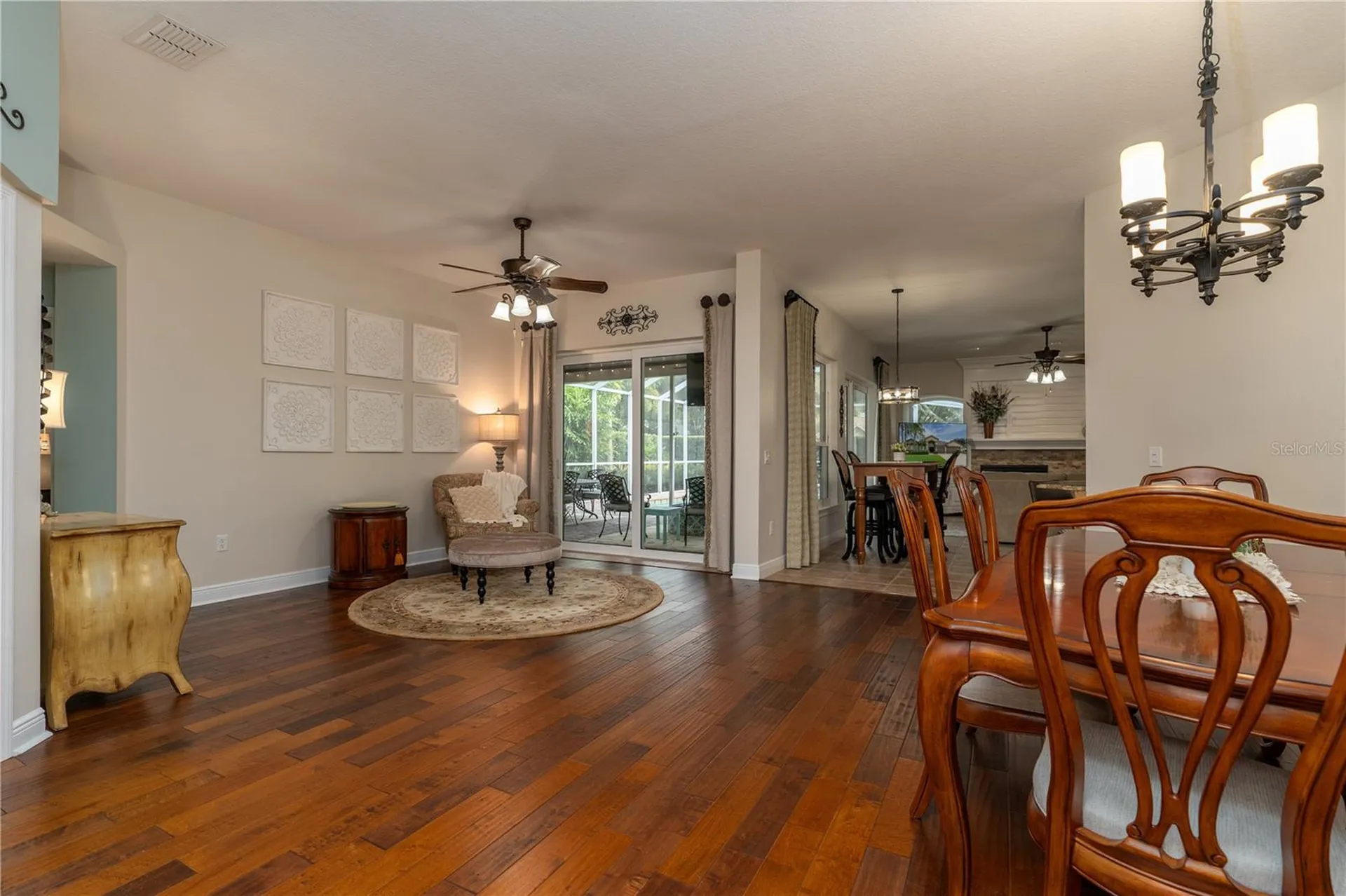 3829 Spruce Pine Drive Valrico FL 33596