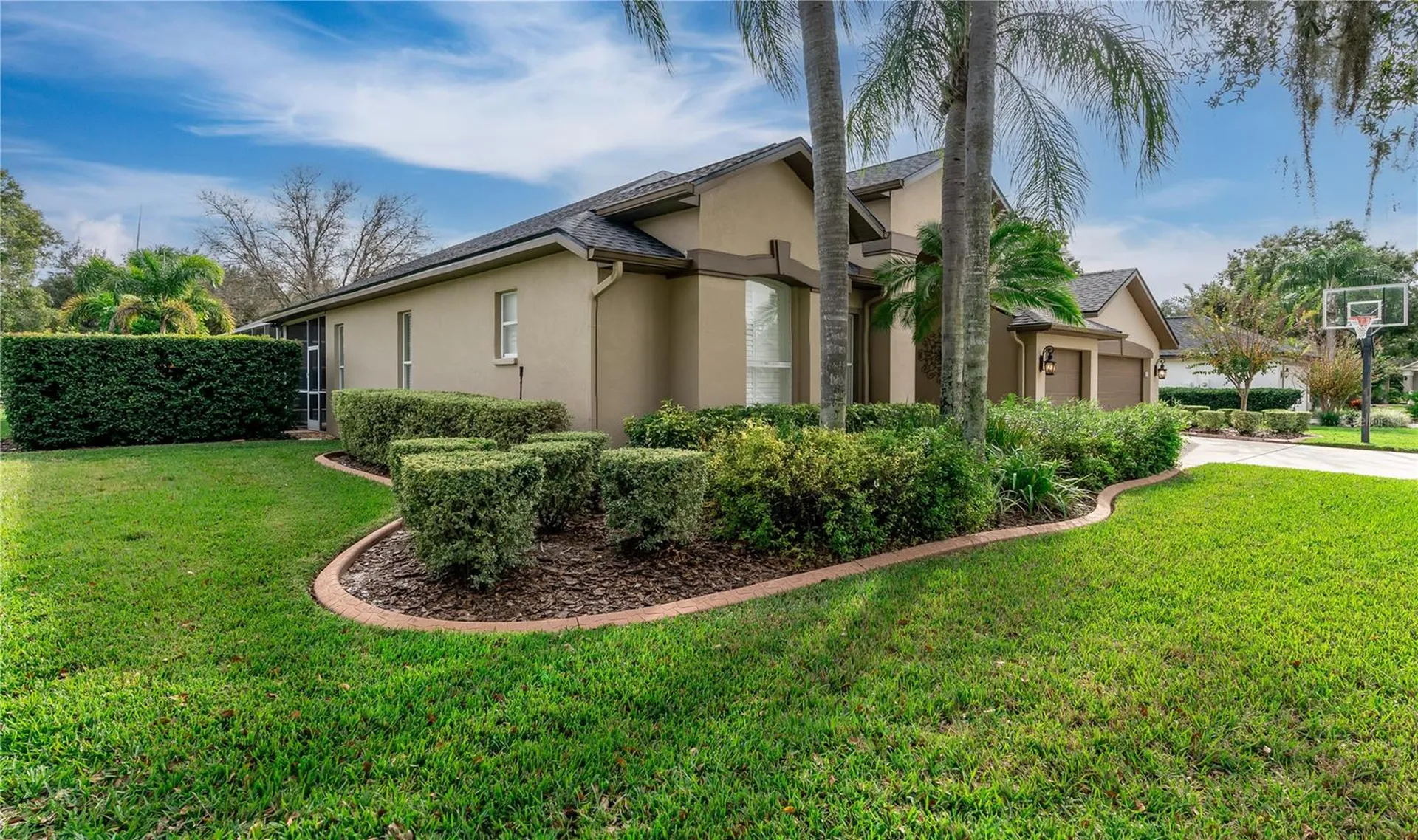 3829 Spruce Pine Drive Valrico FL 33596