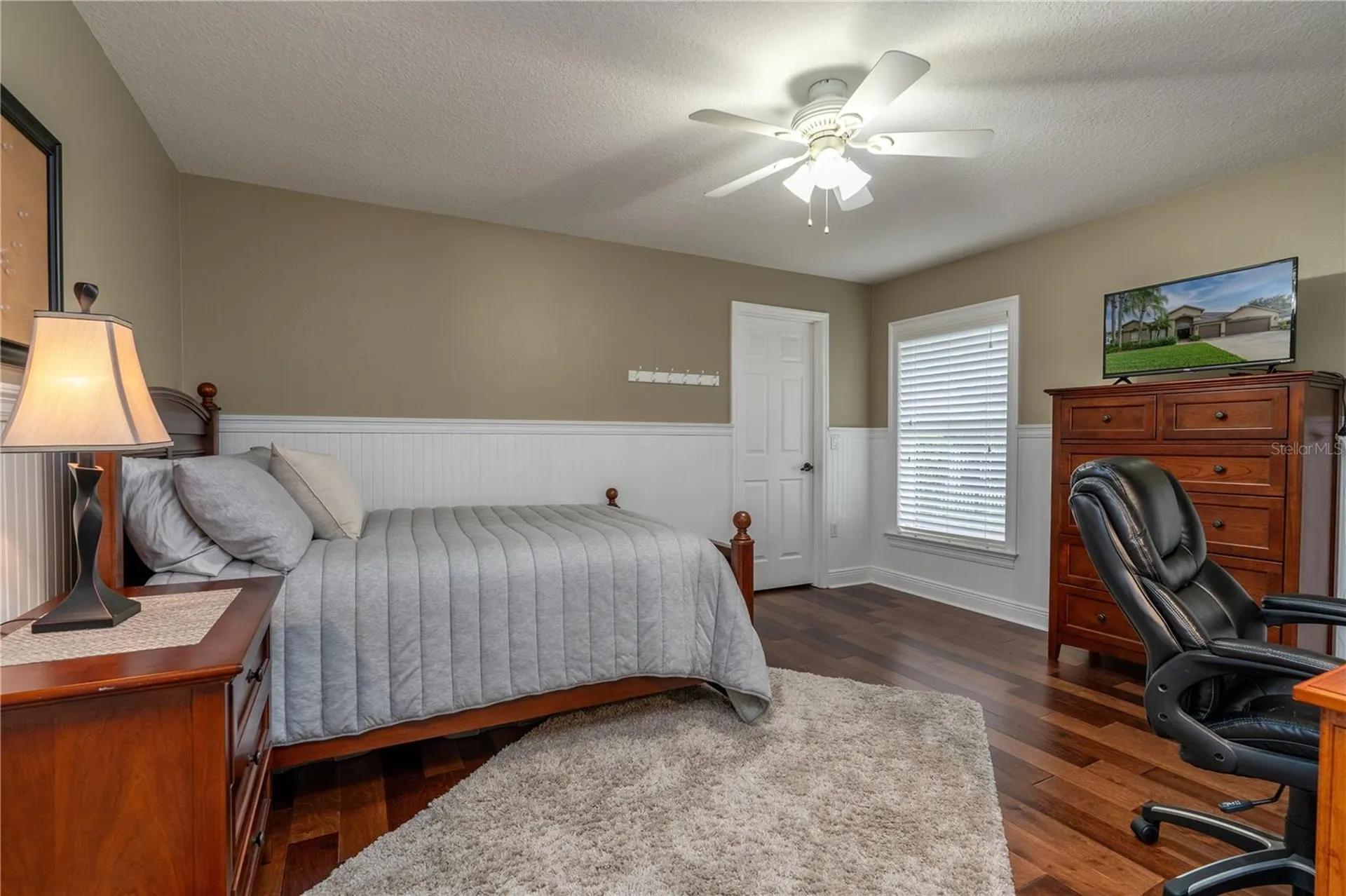 3829 Spruce Pine Drive Valrico FL 33596