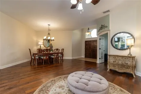 3829 Spruce Pine Drive Valrico FL 33596