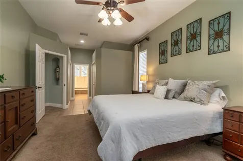 3829 Spruce Pine Drive Valrico FL 33596
