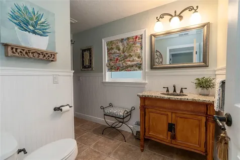 3829 Spruce Pine Drive Valrico FL 33596