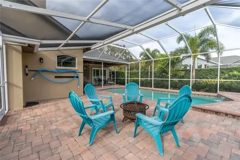 3829 Spruce Pine Drive Valrico FL 33596