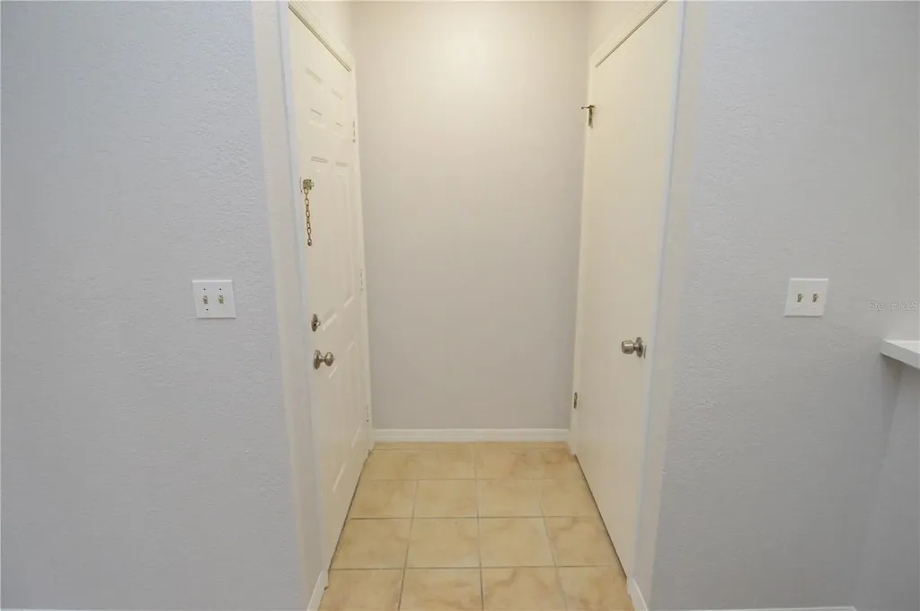10265 Gandy Boulevard N St Petersburg FL 33702