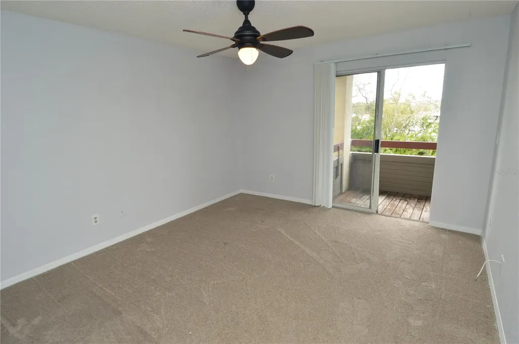10265 Gandy Boulevard N St Petersburg FL 33702