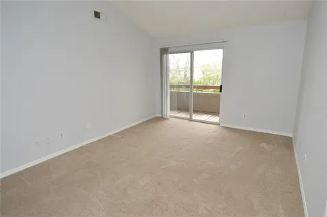 10265 Gandy Boulevard N St Petersburg FL 33702