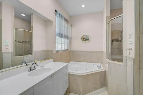 5027 Bella Terra Drive Venice FL 34293