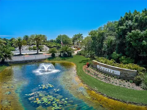 5027 Bella Terra Drive Venice FL 34293