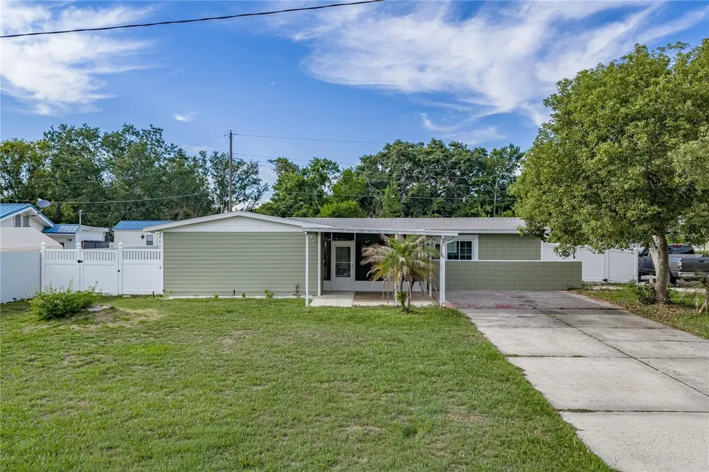 265 W Harbord Street Lake Alfred FL 33850
