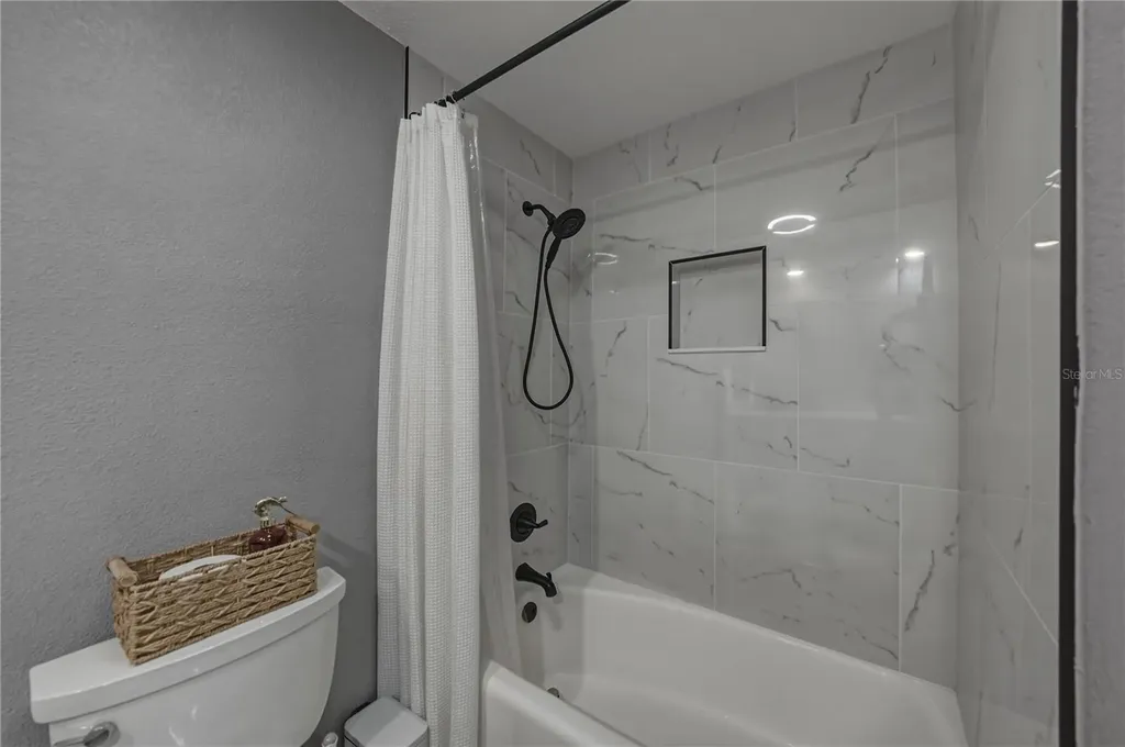 265 W Harbord Street Lake Alfred FL 33850