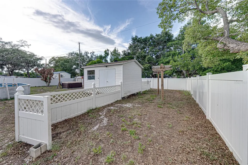 265 W Harbord Street Lake Alfred FL 33850