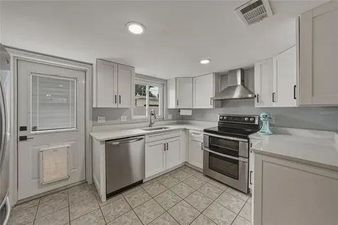 265 W Harbord Street Lake Alfred FL 33850