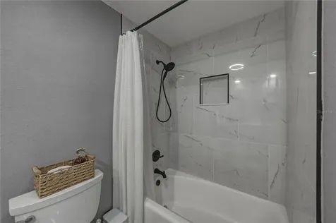 265 W Harbord Street Lake Alfred FL 33850