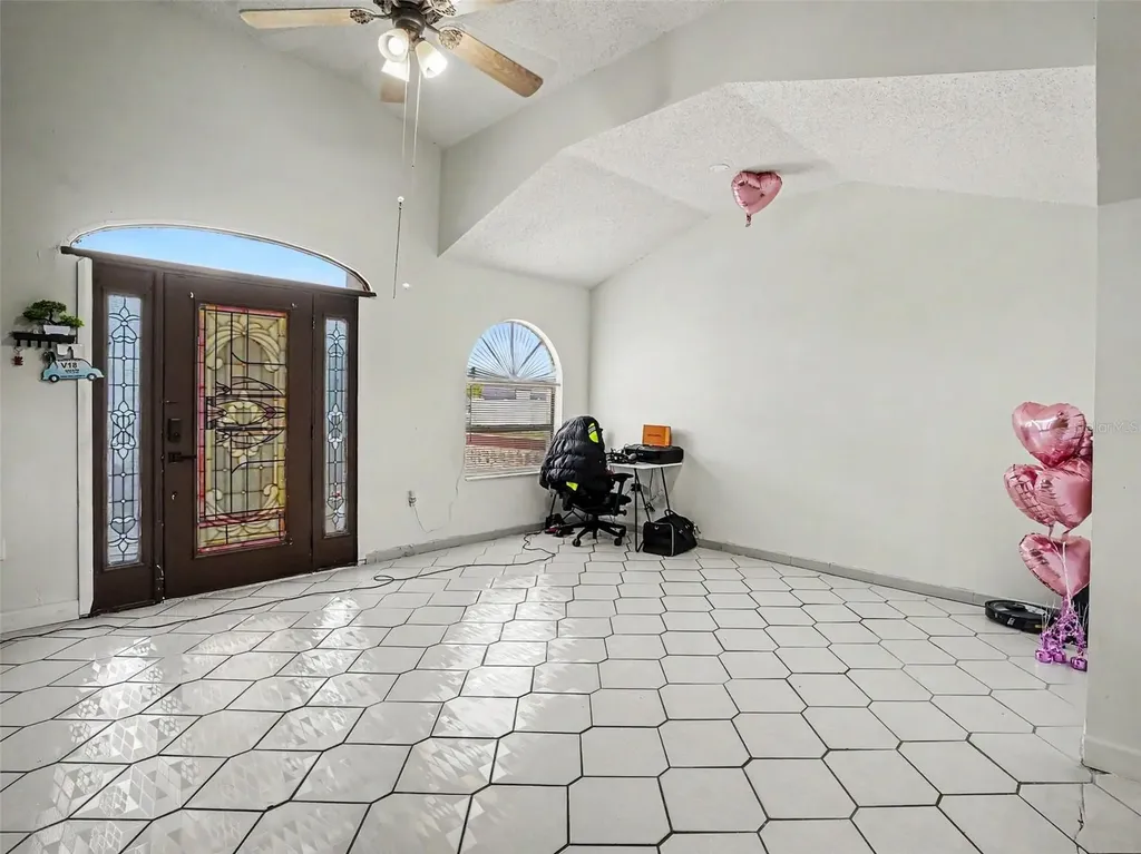 151 Tulpan Drive Kissimmee FL 34743