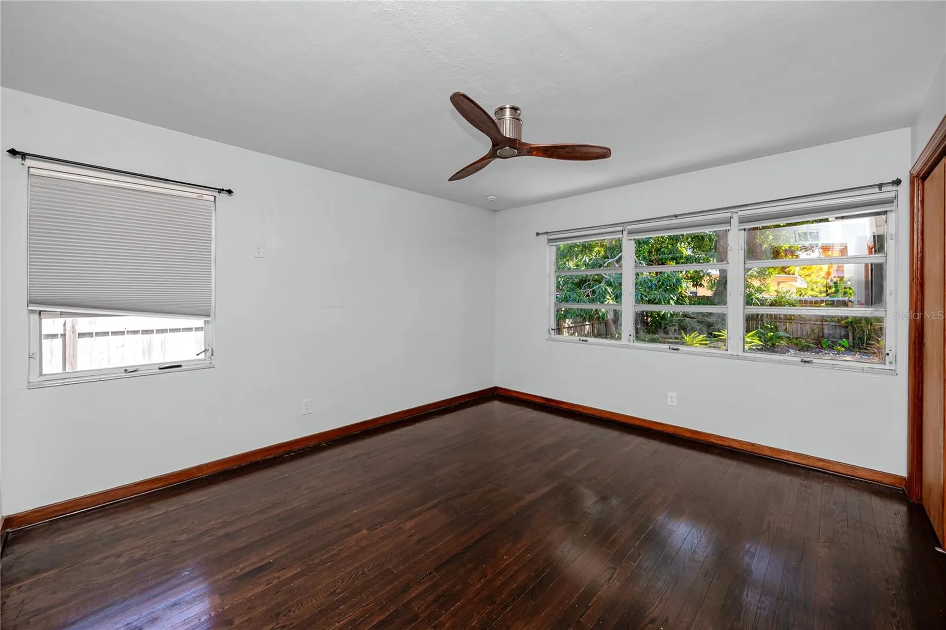 630 Jasmine Way S St Petersburg FL 33705