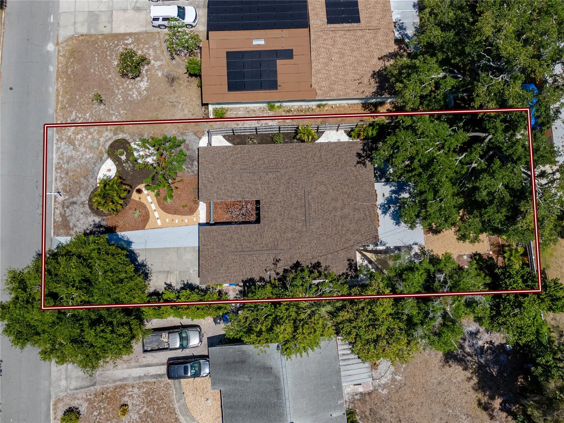 630 Jasmine Way S St Petersburg FL 33705