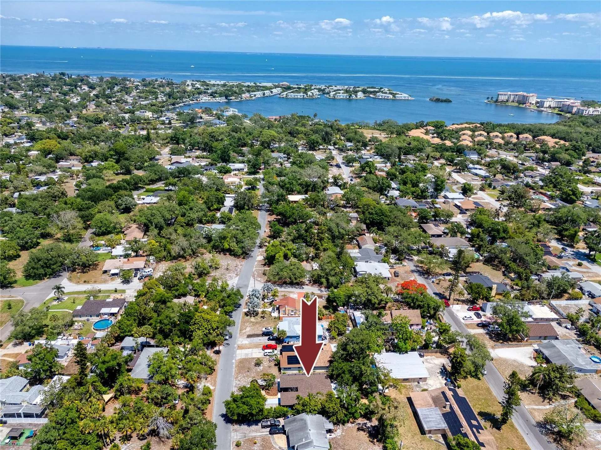 630 Jasmine Way S St Petersburg FL 33705