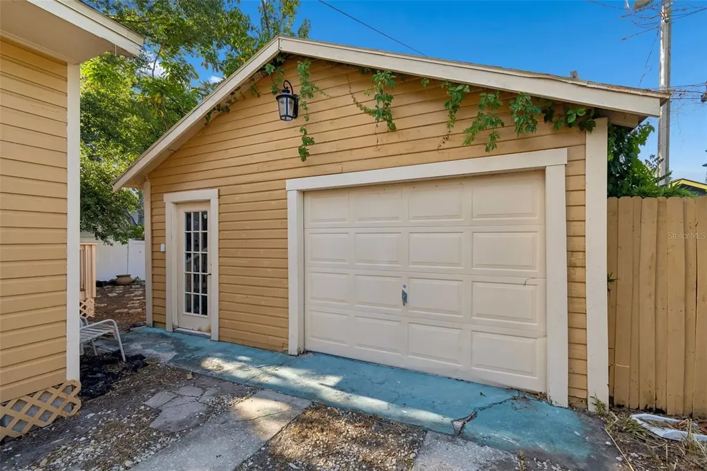 535 11th Avenue N St Petersburg FL 33701
