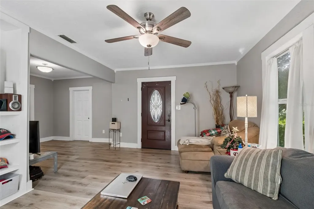 535 11th Avenue N St Petersburg FL 33701