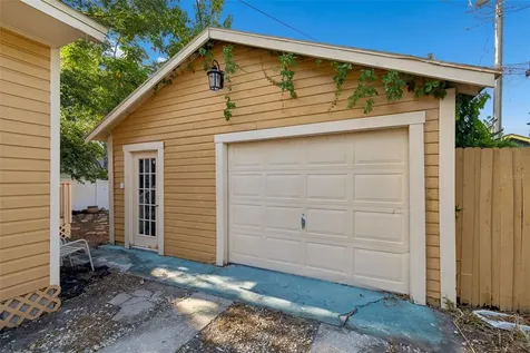 535 11th Avenue N St Petersburg FL 33701
