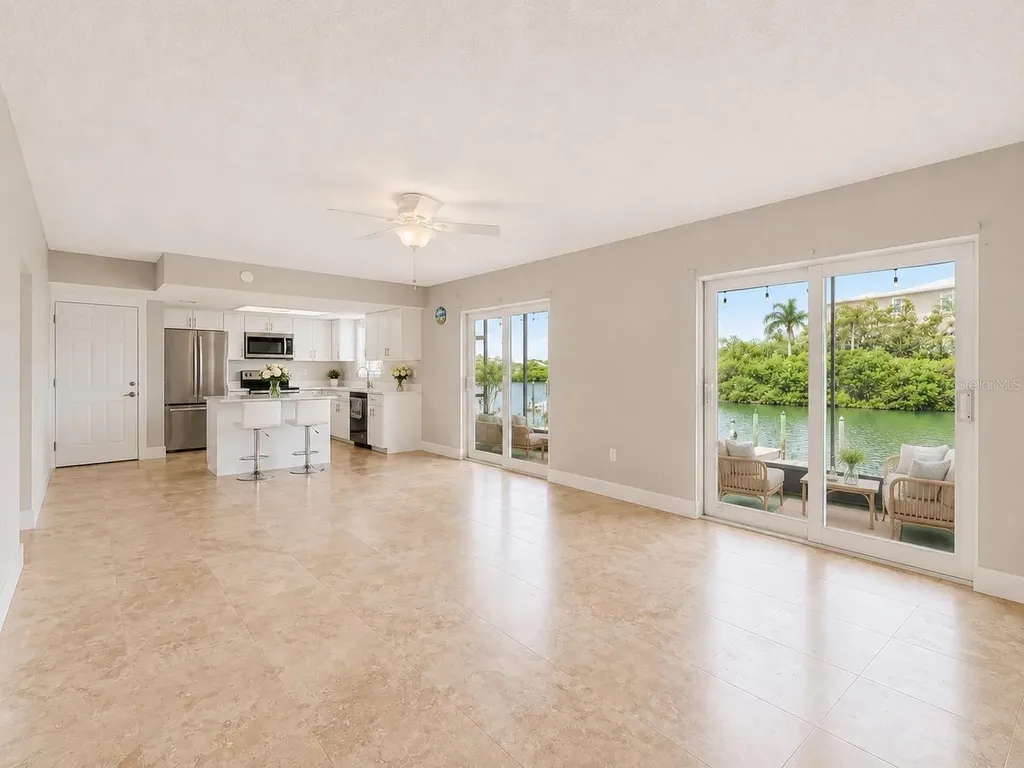 8818 Bay Pointe Drive Tampa FL 33615