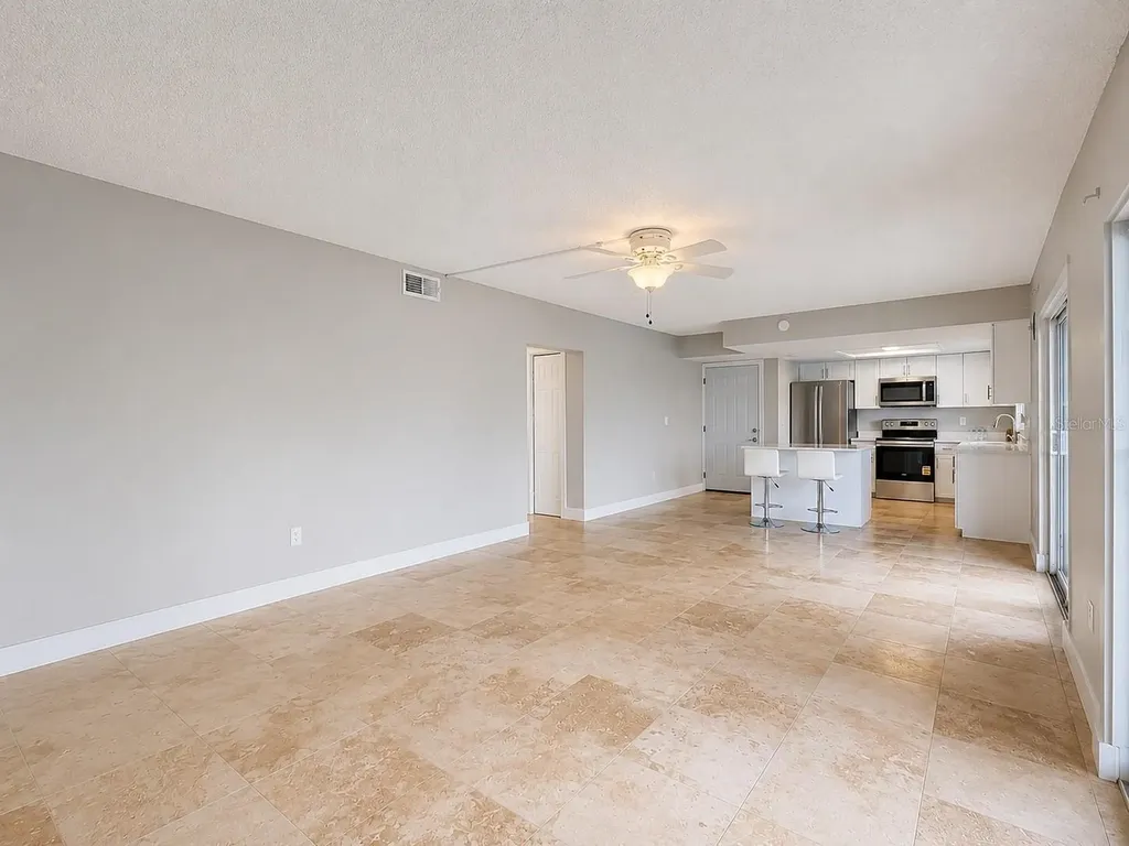 8818 Bay Pointe Drive Tampa FL 33615