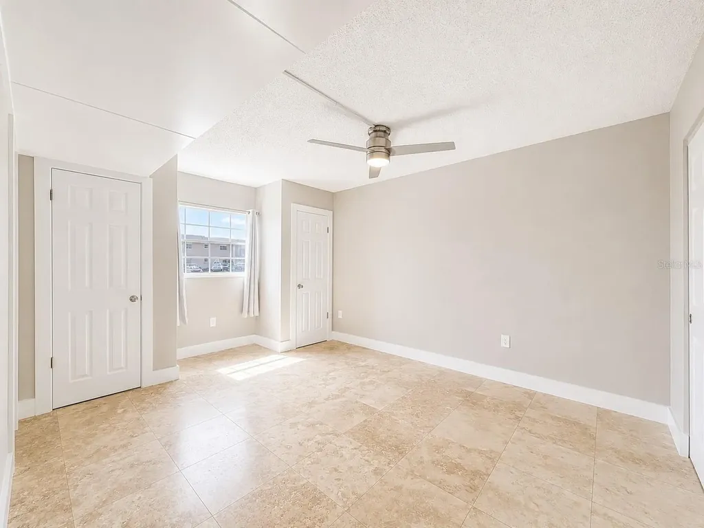 8818 Bay Pointe Drive Tampa FL 33615